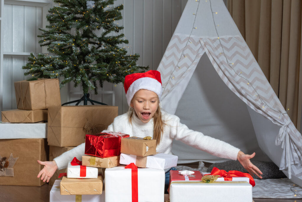 transacción correr Descuidado Exceso de regalos en Navidad para niños y la regla de los 4 regalos